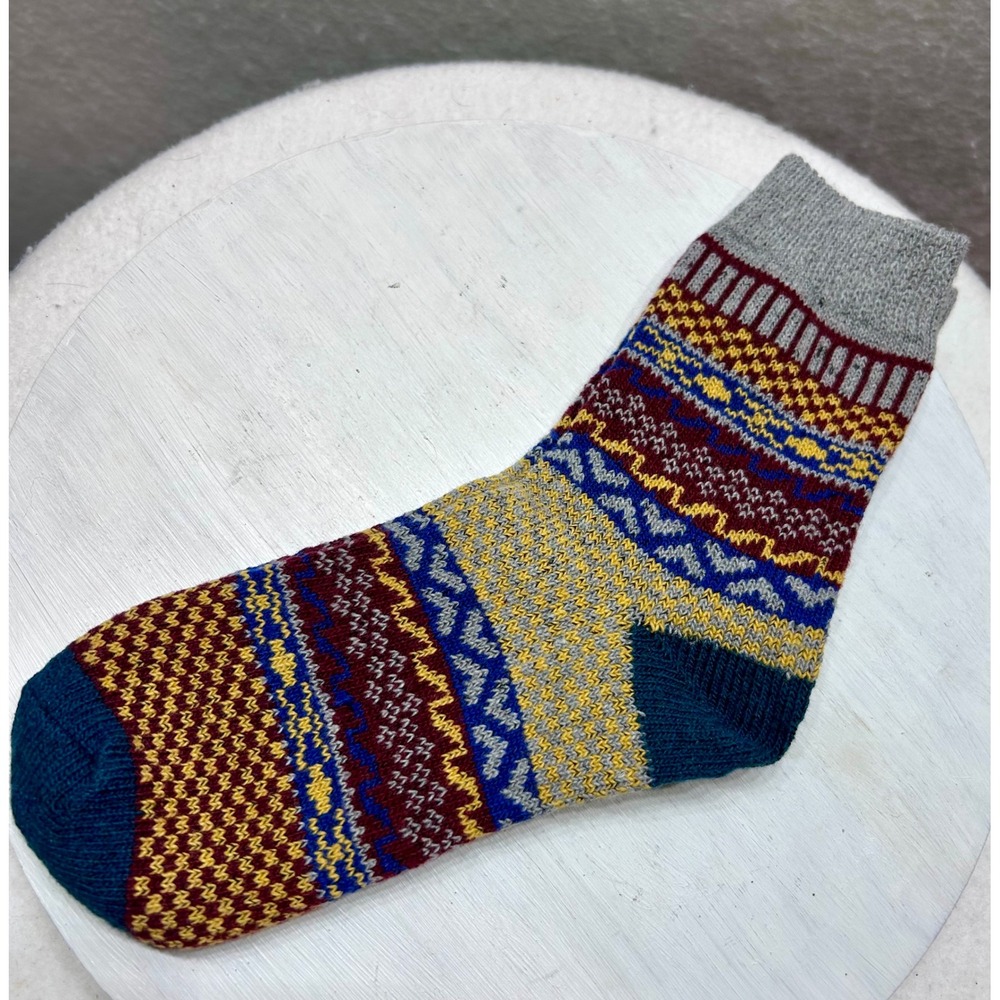 Fashion Boutique Women Wool Blend Fair Isle Knit Crew Socks Multi Color New